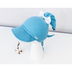 Baby Nellys Lehký mušelínový šátek s kšiltem na zavazování + mašle, modrý - univerzální